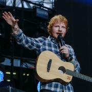 Ed Sheeran - Shape of You перевод песни, translation, русская версия Эд ширан формы тобой перевод
